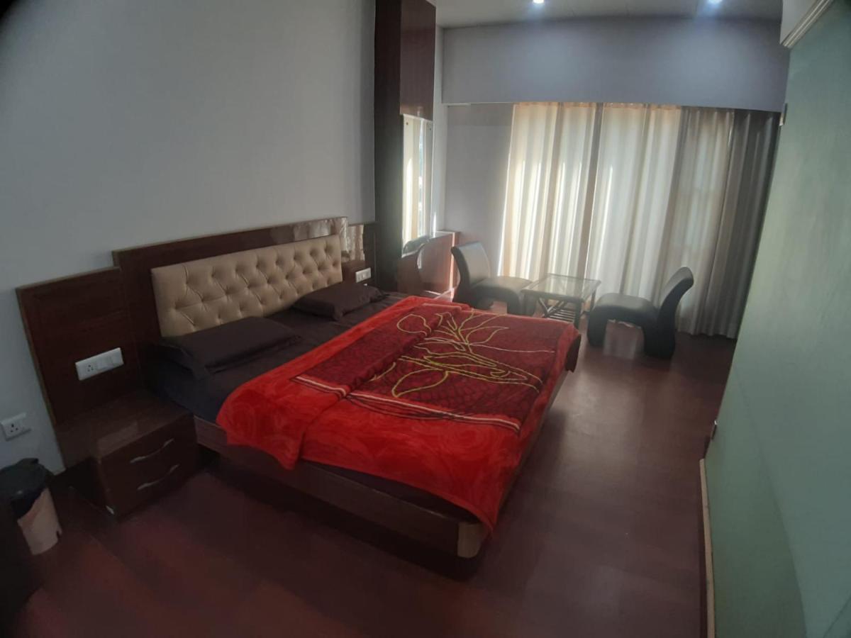 Destiny Hotel Solan Exterior foto
